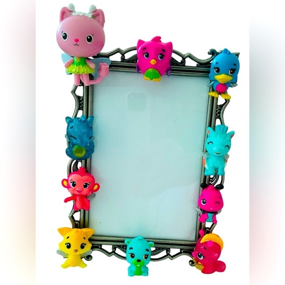 Hatchimals Colleggtibles Picture Frame Toy Art Kitsch 3.5X5 Whimsical Colorful - Picture 1 of 2